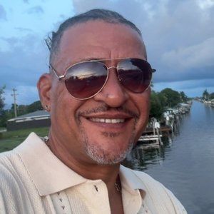 Meet your Posher, Castro